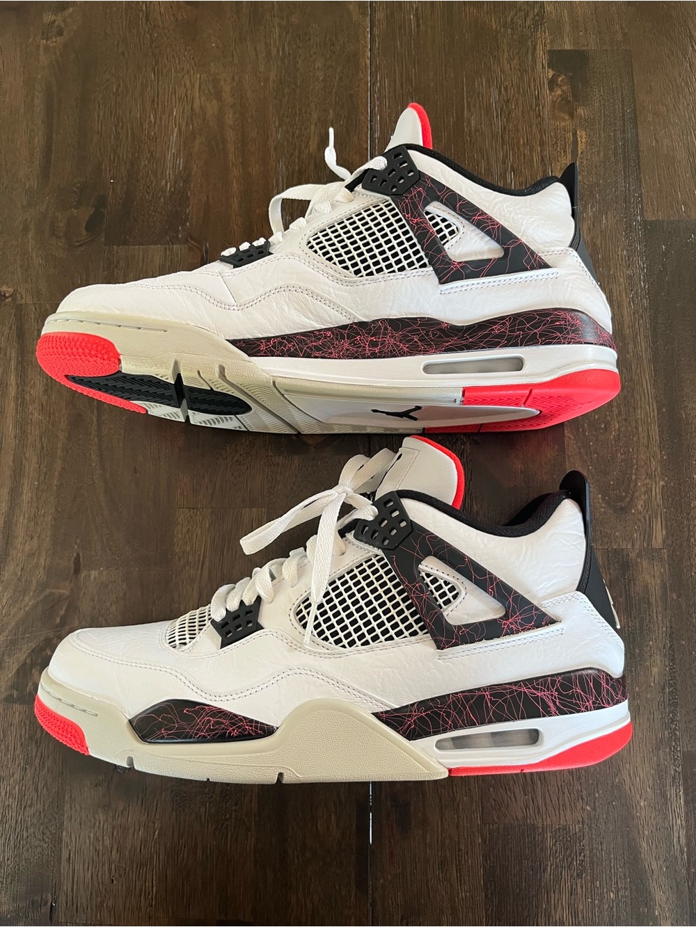 Jordan 4 Retro Flight Nostalgia - Picture 5 of 8